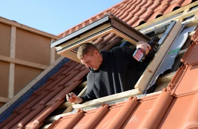 Pose de fenêtres de toit Velux à Oyes